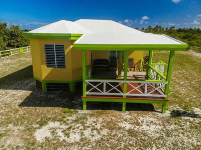 D & H Sunshine One-Bedroom Villa — 1-bedroom villa in West End, Anegada, BVI