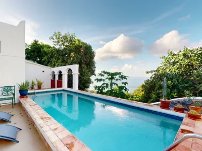 Fandango — 2-bedroom villa in Apple Bay Beach, Tortola, BVI
