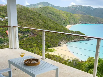 Little Bay House — 4-bedroom villa in Little Bay, Tortola, BVI