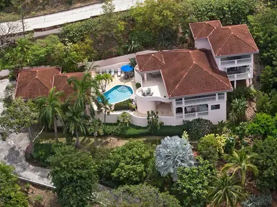 Adagio Villa — 5-bedroom villa in Mahoe Bay, Virgin Gorda, BVI