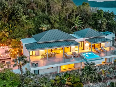 Frenchman's Paradise, Frenchman's Cay — 4-bedroom villa in Frenchman's Cay, Tortola, BVI