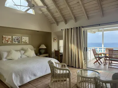 Bougainvillea Penthouse — 1-bedroom villa in West End, Tortola, BVI