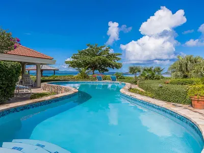 Beachcomber — 5-bedroom villa in Mahoe Bay, Virgin Gorda, BVI